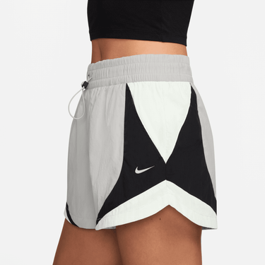 NIKE SPORTSWEAR WOMEN'S MID-RISE LOOSE 3" TRACK SHORTS