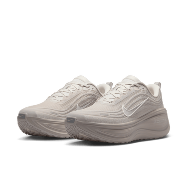 NIKE VOMERO PLUS MEN'S ROAD RUNNING SHOES