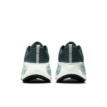 NIKE VOMERO PLUS MEN'S ROAD RUNNING SHOES