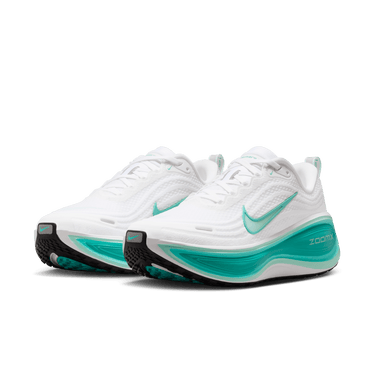 NIKE VOMERO PLUS WOMEN'S ROAD RUNNING SH OES