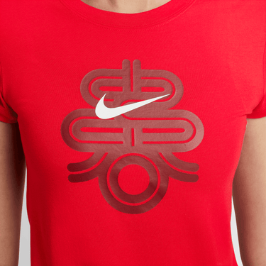 NIKE SPORTSWEAR CHILL KNIT WOMEN'S CROPPED T-SHIRT