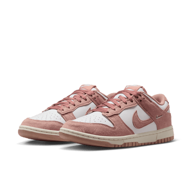 WOMEN'S NIKE DUNK LOW
