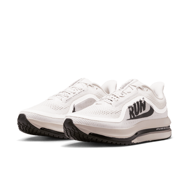 NIKE PEGASUS PREMIUM MEN'S ROAD RUNNING SHOES
