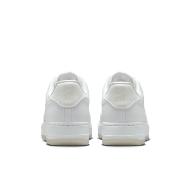 NIKE AIR FORCE 1 '07 WOMEN'S SHOES