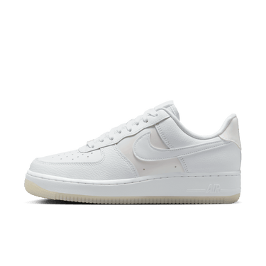NIKE AIR FORCE 1 '07 WOMEN'S SHOES