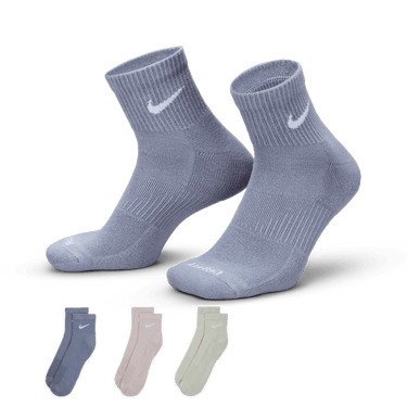 Nike hot sale outlet socks