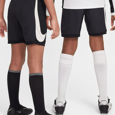 NIKE ACADEMY OLDER KIDS' DRI-FIT FOOTBALL SHORTS