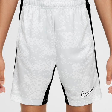 NIKE ACADEMY PRO OLDER KIDS' DRI-FIT FOOTBALL SHORTS