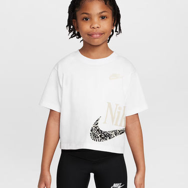 NIKE LITTLE KIDS' LITTLE FLOWER BOXY T-SHIRT AND SHORTS