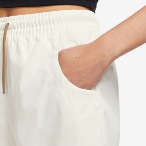 JORDAN WOMEN'S WOVEN SHORTS