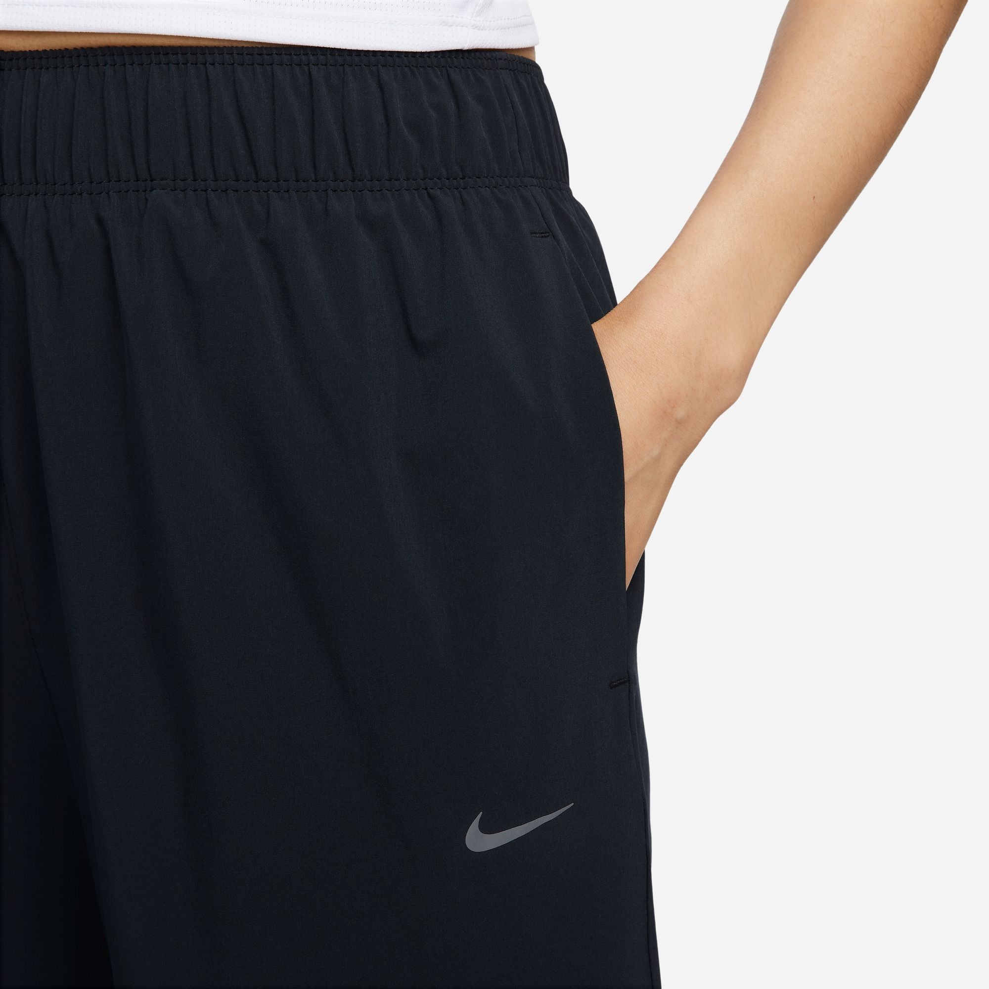 NIKE DRI-FIT FAST WOMEN'S MID-RISE 7/8 RUNNING PANTS BLACK/REFLECTIVE SILV  – Park Outlet Ph