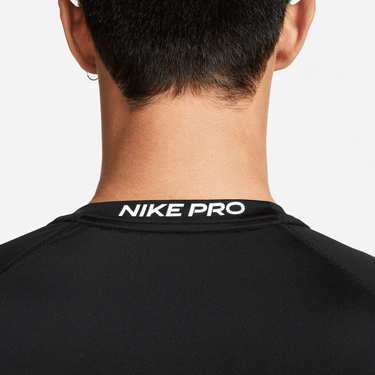 NIKE PRO MEN'S DRI-FIT TIGHT LONG-SLEEVE FITNESS TOP