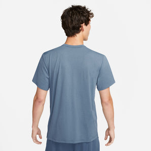 NIKE DRI-FIT HYVERSE STUDIO '72 MEN'S UV SHORT-SLEEVE FITNESS TOP