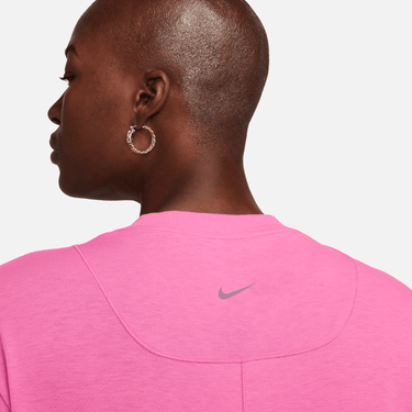 NIKE ONE RELAXED WOMEN'S DRI-FIT SHORT-SLEEVE TOP