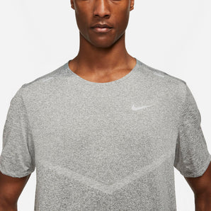NIKE DRI-FIT RISE 365 MENS SHORT-SLEEVE RUNNING  TOP