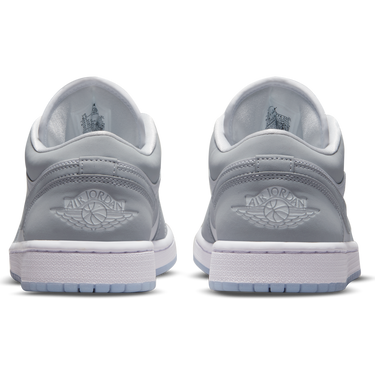 AIR JORDAN 1 LOW WOMENS SHOE