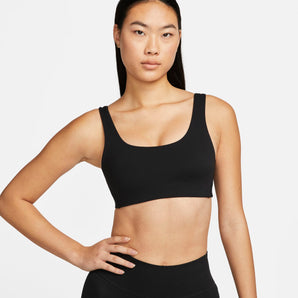 NIKE ALATE ALL U WOMENS LIGHT-SUPPORT LIGHTLY LINED U-NECK  SPORTS BRA